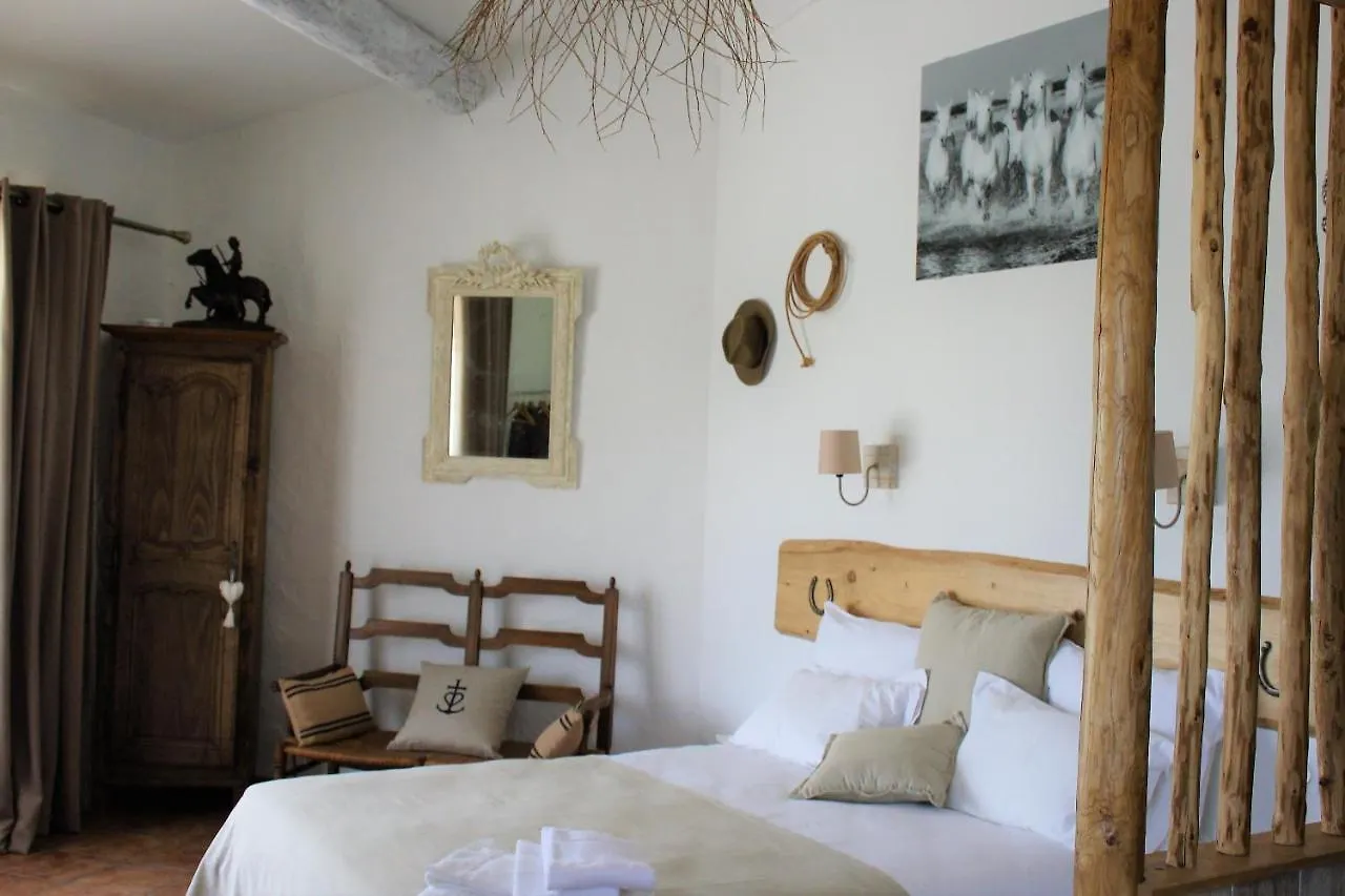 Mas Fandelou Bed & Breakfast Saintes-Maries-de-la-Mer 0*,