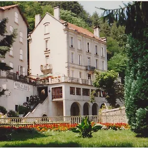 hotel-saint-jean.hotels-rhonealpes.com/