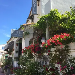 Le Méditérranée Les Saintes-Maries-de-la-Mer